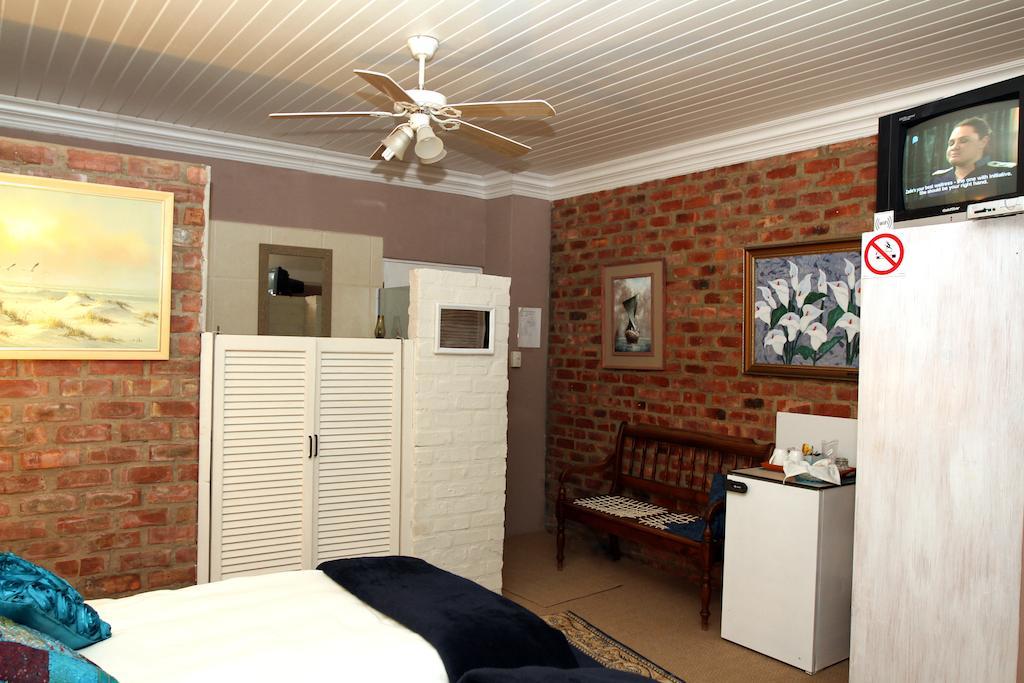 Oceanview Guesthouse Struisbaai Chambre photo