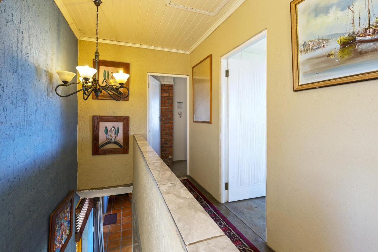 Oceanview Guesthouse Struisbaai Extérieur photo