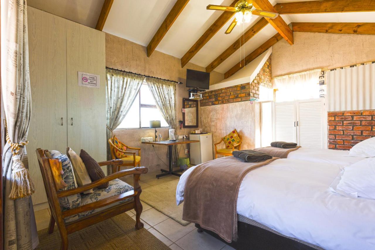 Oceanview Guesthouse Struisbaai Extérieur photo